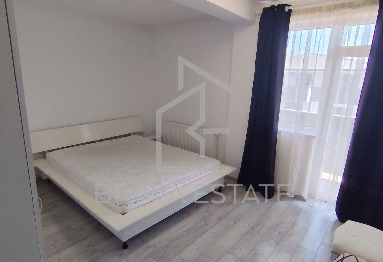 Apartament 2 camere, 55mp, balcon, parcare zona Terra - Poză 4