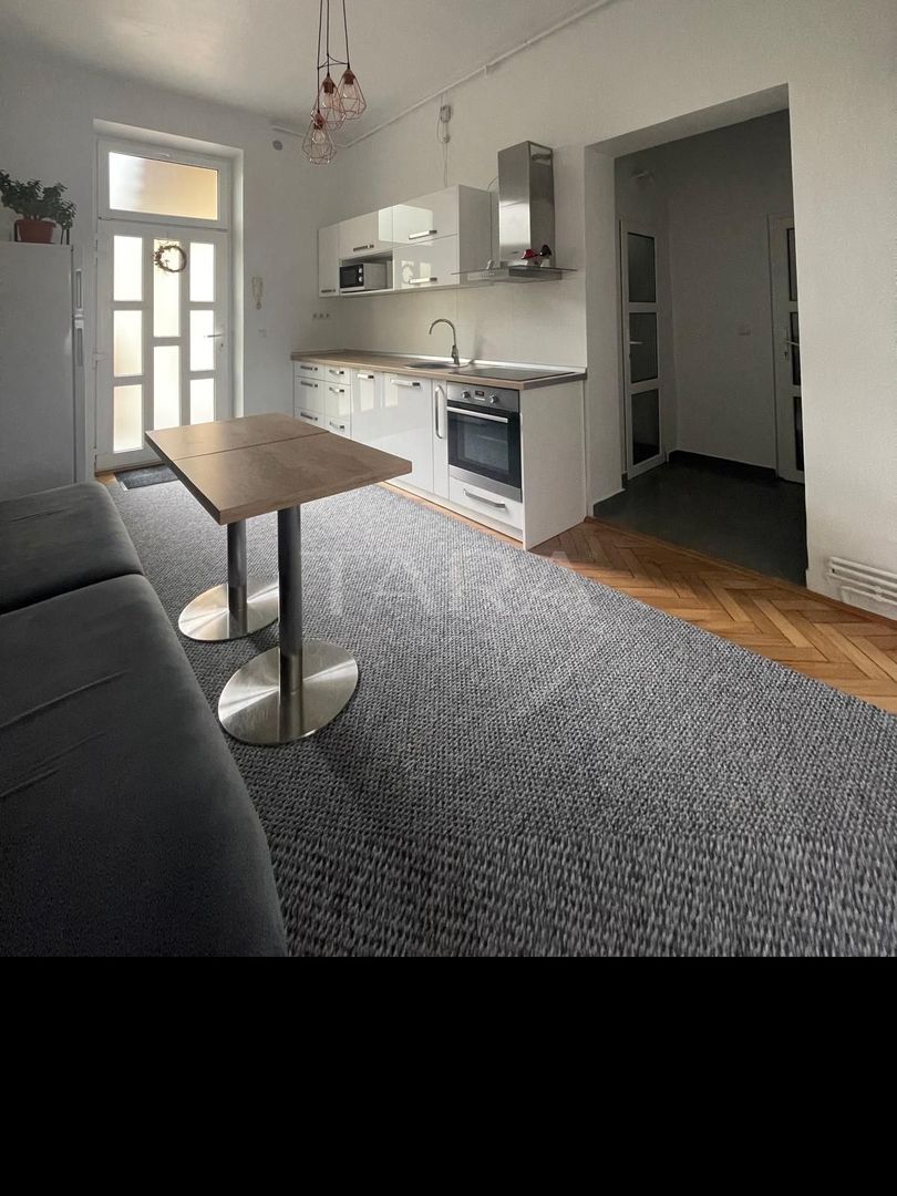 EXCLUSIVITATE. Apartament decomandat. Medicina. ULTRACENTRAL. - Poză 18