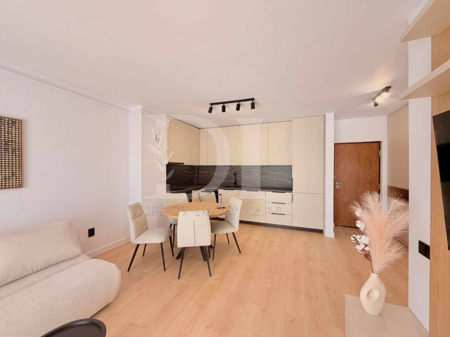 Apartament 2 camere | ULTRAFINISAT | Zona Eroilor / Floresti - Poză 1