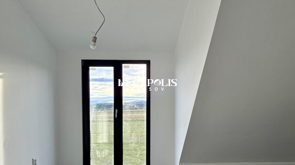 Casă / 2 camere / Codlea / Credit - Poză 19