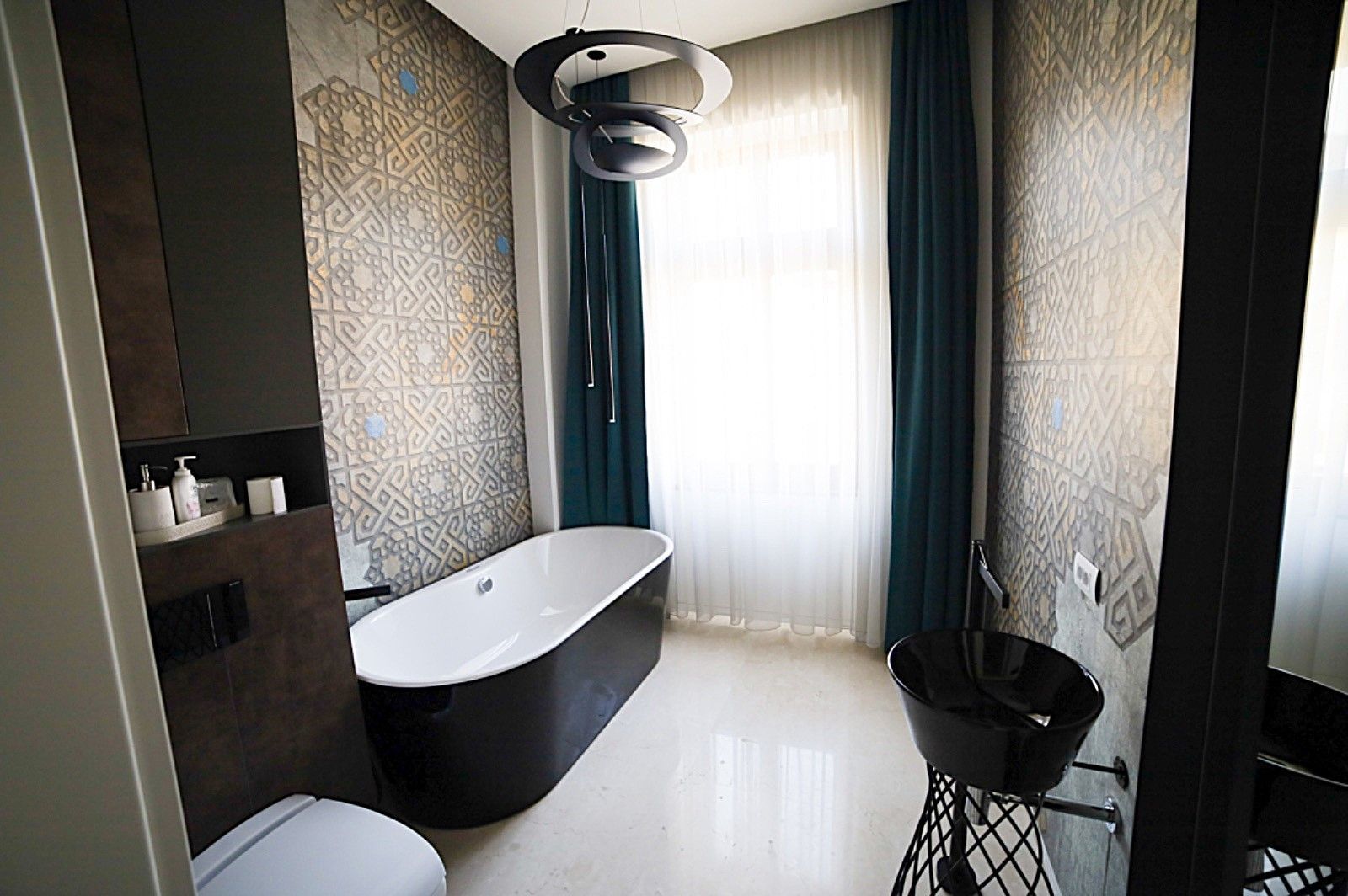 Apartament 3 camere de lux  Centru Istoric, 130mp, 2000Euro - Poză 19