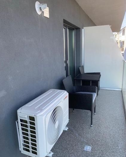 De inchiriat apartament 2 camere bloc Riviera faleza Dunării , 750 Euro - Poză 14