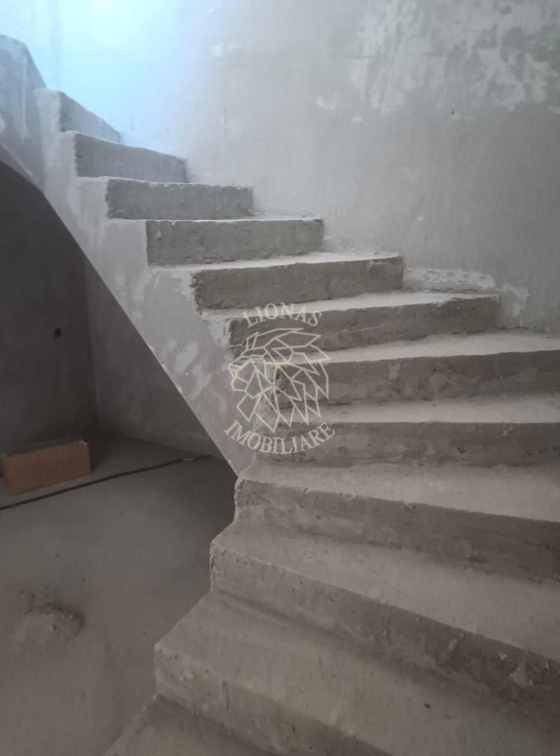 2 Case in Duplex 4 camere 125 mp-curte-terasa 37 mp -garaj-Tauti - Poză 7