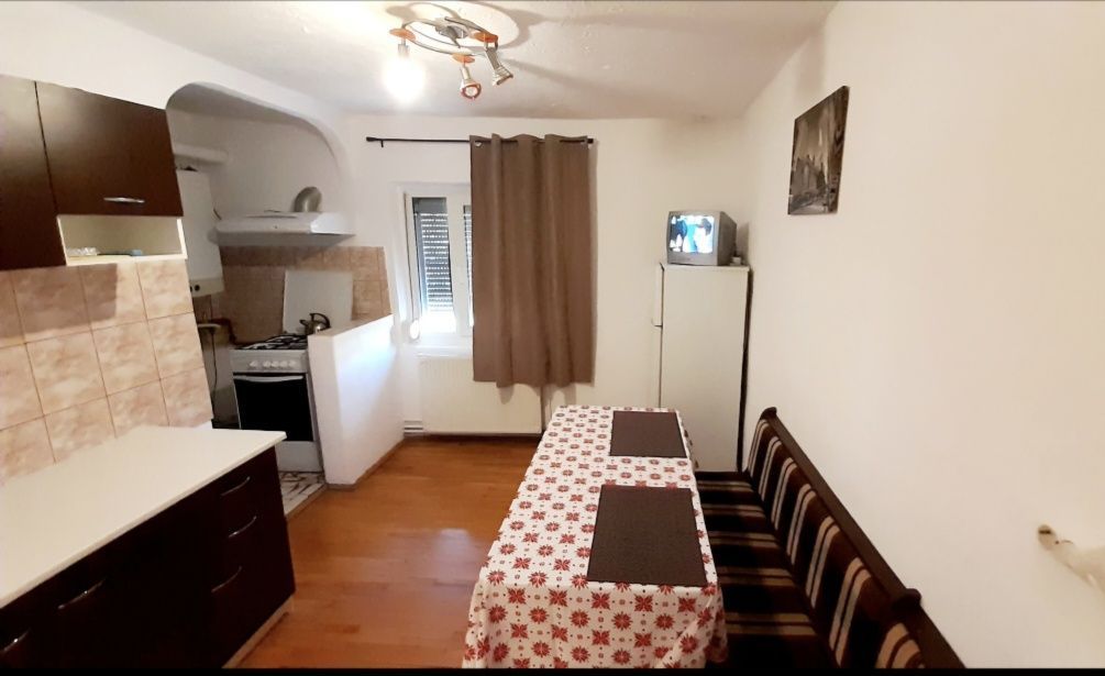 Apartament spațios în zona Bucovina - Poză 6
