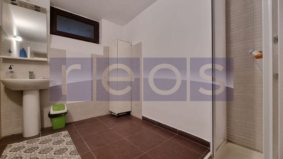 VANZARE- 9- CAMERE (S+P)- VILA -COTROCENI - Poză 34