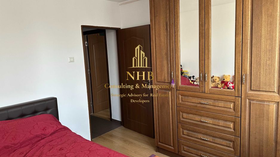 Apartament 3 camere de vanzare / Zona Drumul Taberei - Poză 6