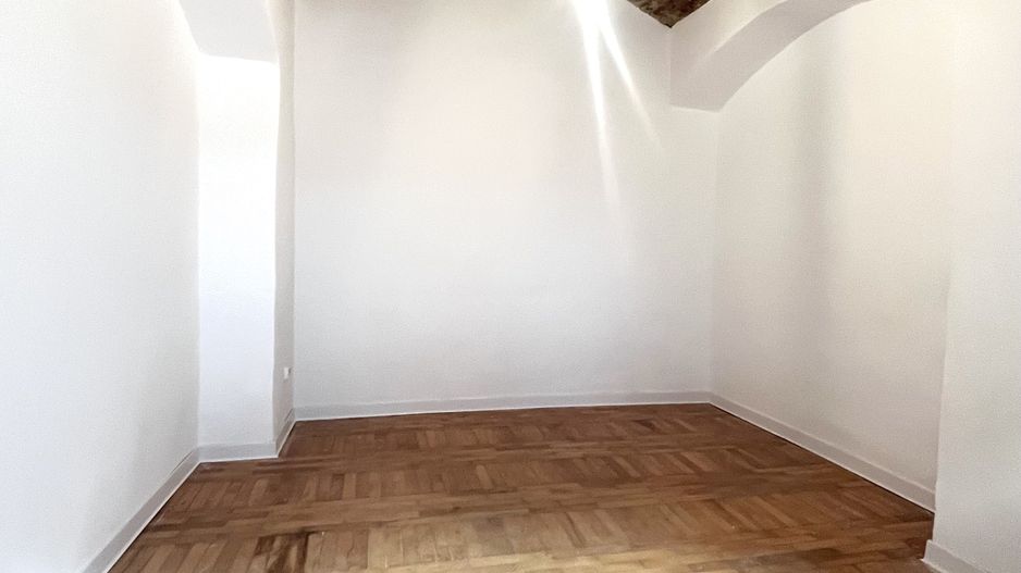 Apartament boem 1 cameră, anexe 73 mp – Piața Unirii, zonă pietonală - Poză 17