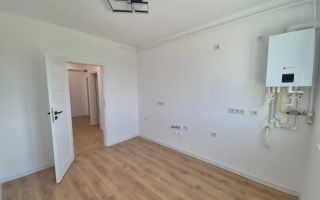 🏡 Apartament 3 camere și balcon- LA CHEIE, zona Calea Surii Mici - Poză 4