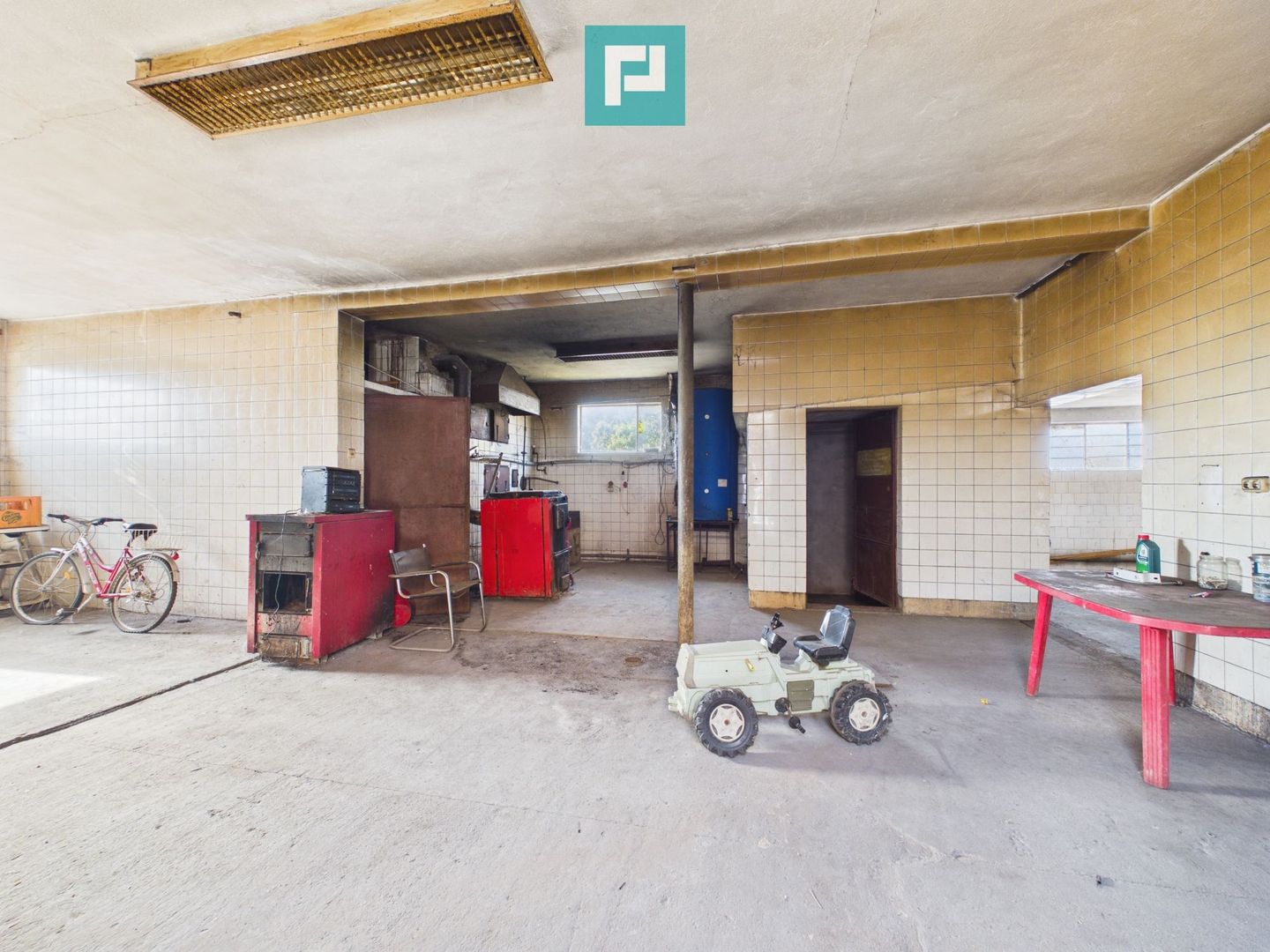Casa cu multiple destinatii in Galsa - Poză 27