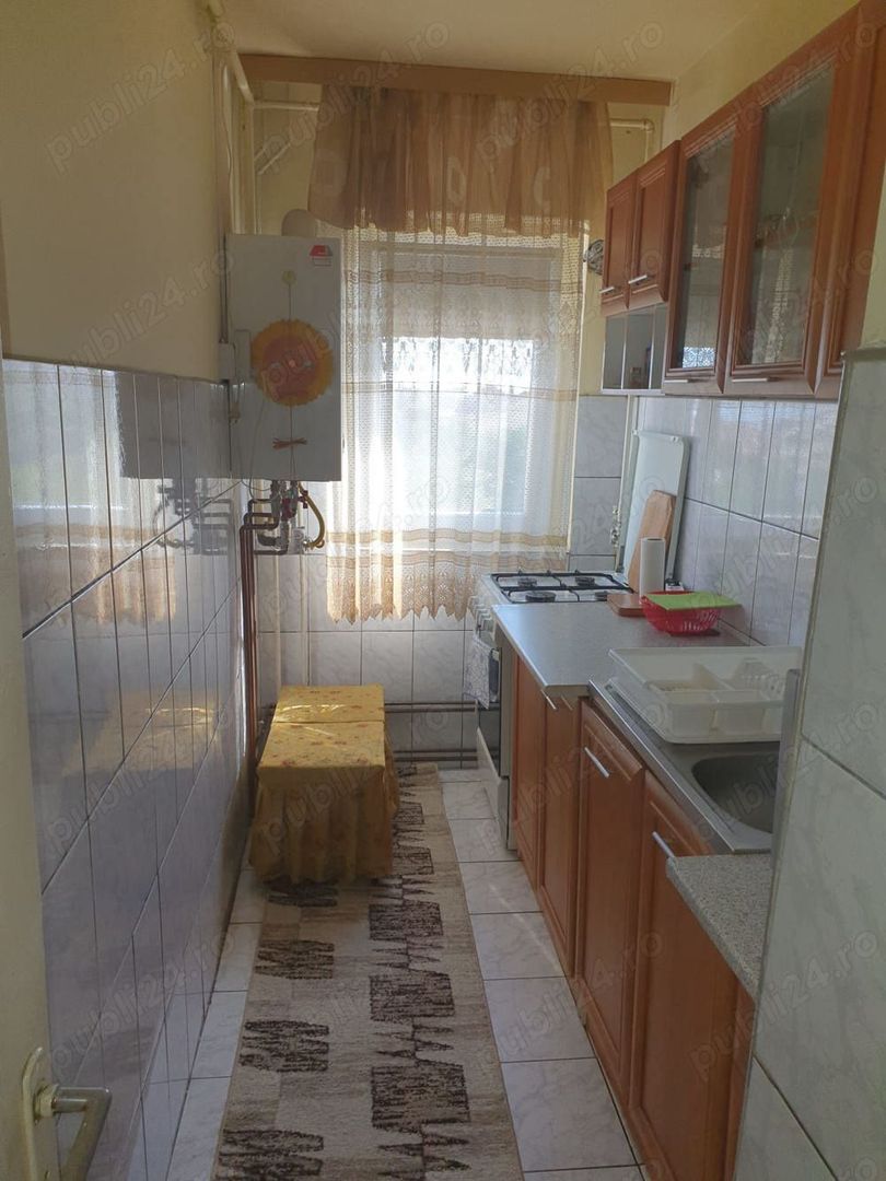 Apartament 2 camere-Calea Girocului-Etaj 3-Centrala proprie - Poză 4