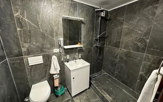 Clădire de închiriat pentru birouri  / clinica - Poză 15