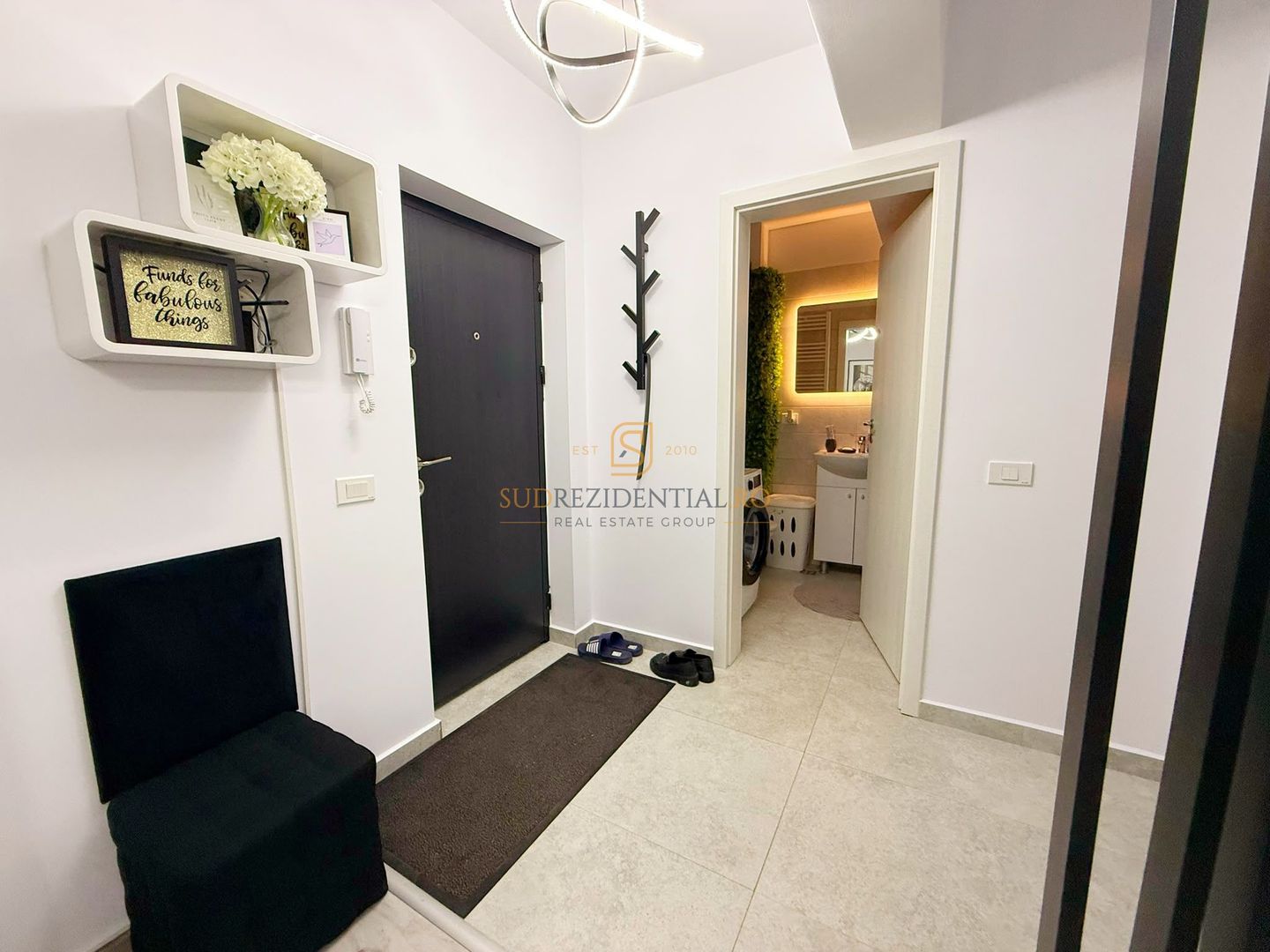 Apartament Mobilat si Utilat / 2 Camere / Dressing / Metrou Berceni - Poză 9