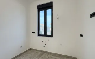 Inchiriere Casă 3 camere 154 mp, Teren 630 mp - Str. T. Vladimirescu - Carei - Poză 18