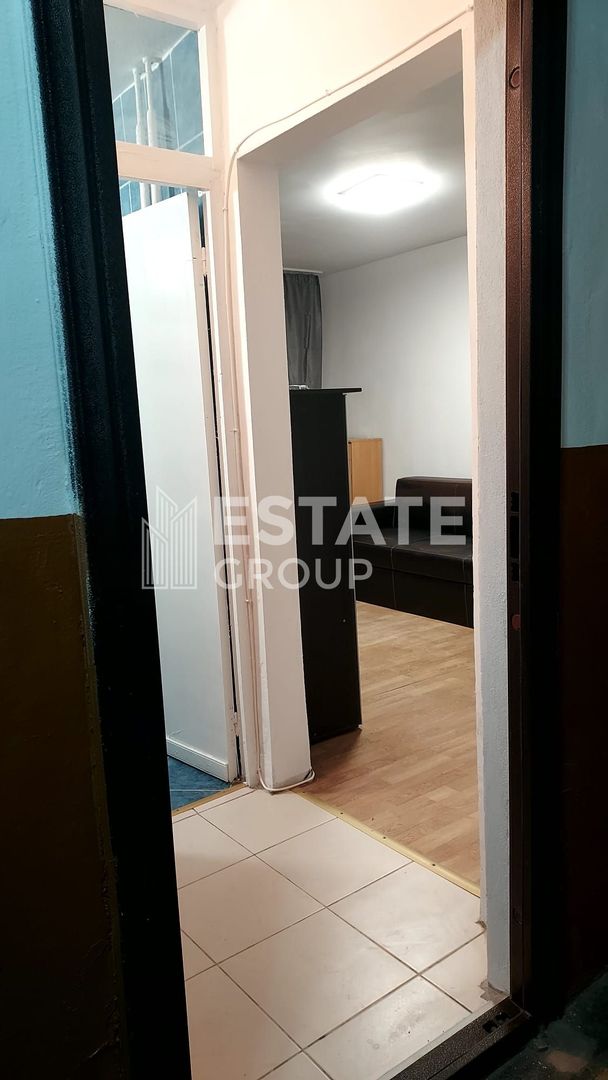 Garsoniera de 20 mp + balcon deschis, Zona Buziasului - Poză 4