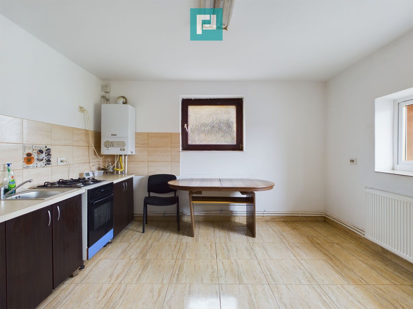 Proprietate imobiliară cu potențial extraordinar! - Poză 15