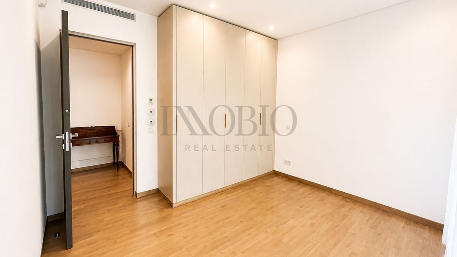 Apartament 4 camere cu curte generoasă - Poză 8