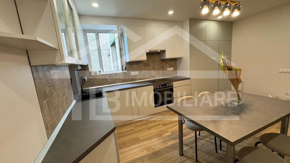 Apartament cu 3 camere, 66mp, Zona Semicentral - Poză 9