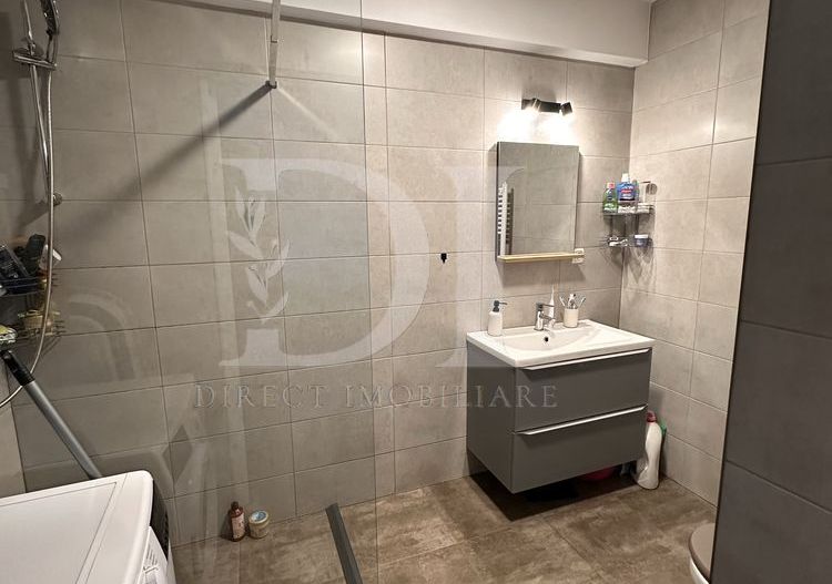 Apartament cu 2 camere -Terasa de 25mp -Zona Vivo - Poză 6