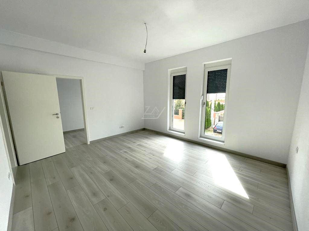 COMISION 0! Duplex finalizat - 5 camere, 3 bai. Panouri fotovoltaice. - Poză 8