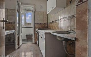 Basarabia - Metrou C. Georgian, 3 camere, 77 mp, Et. 4/10. Creditabil - Poză 12