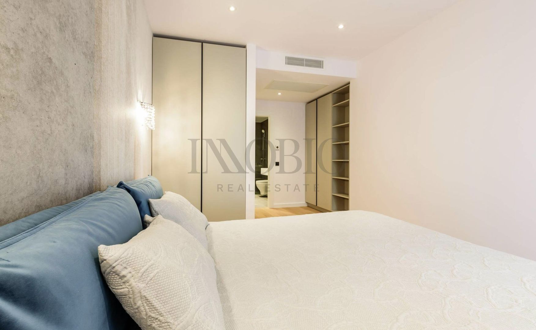 Apartament 4 Camere | One Herastrau Towers | Loc de Parcare - Poză 12