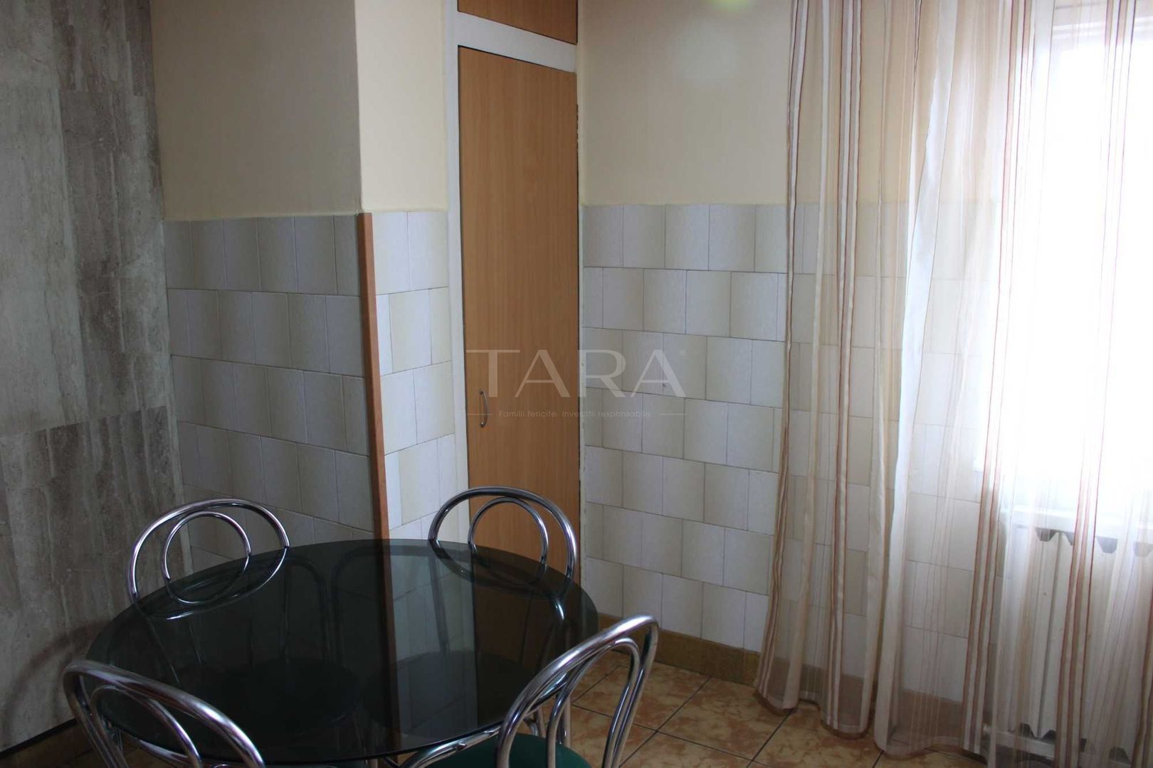 Apartament spațios cu 4 camere, zona Farmec – Mărăști - Poză 4
