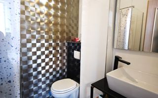 Apartament 3 camere, 100 mp, curte 63 mp, Dămăroaia - Poză 15