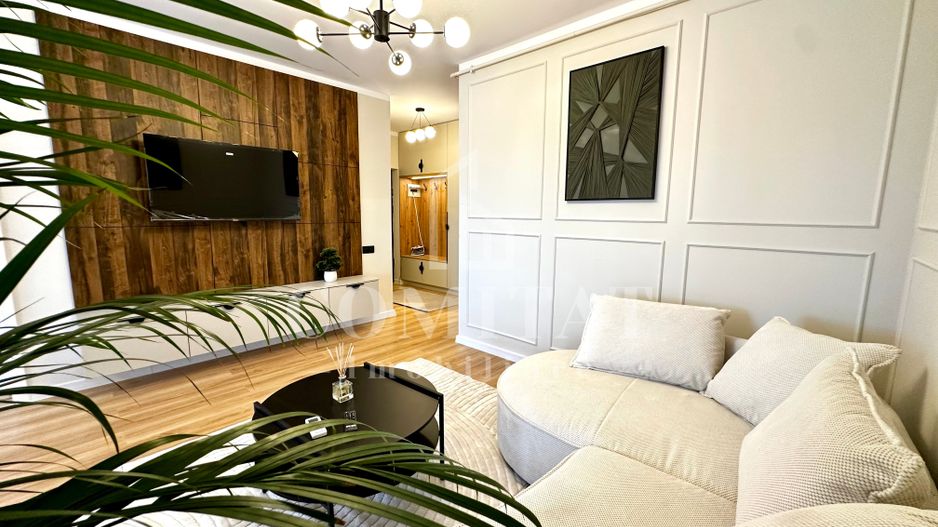 Apartament ultrafinisat | Etaj intermediar | Zona Str Tineretului - Poză 2