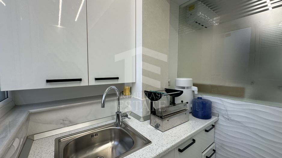 Clinica Stomatologica Premium – 2 Cabinete Complet Utilate – Metrou - Poză 12