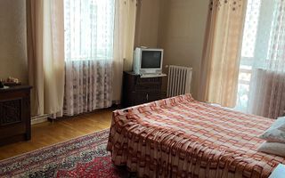 Casă de închiriat în Cisnădie zona Str. Teilor/se acceptă muncitori - Poză 15