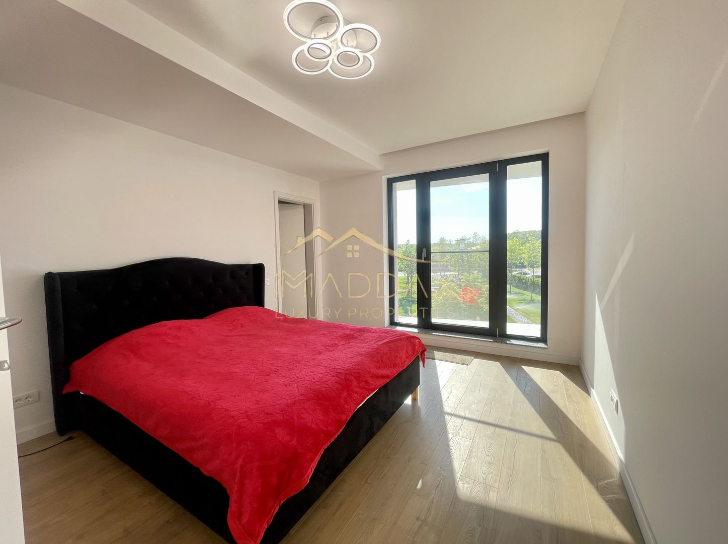 Masterpiece Villa**7 camere**Sauna**Jacuzzi//Dumbrava Vlasiei - Poză 23