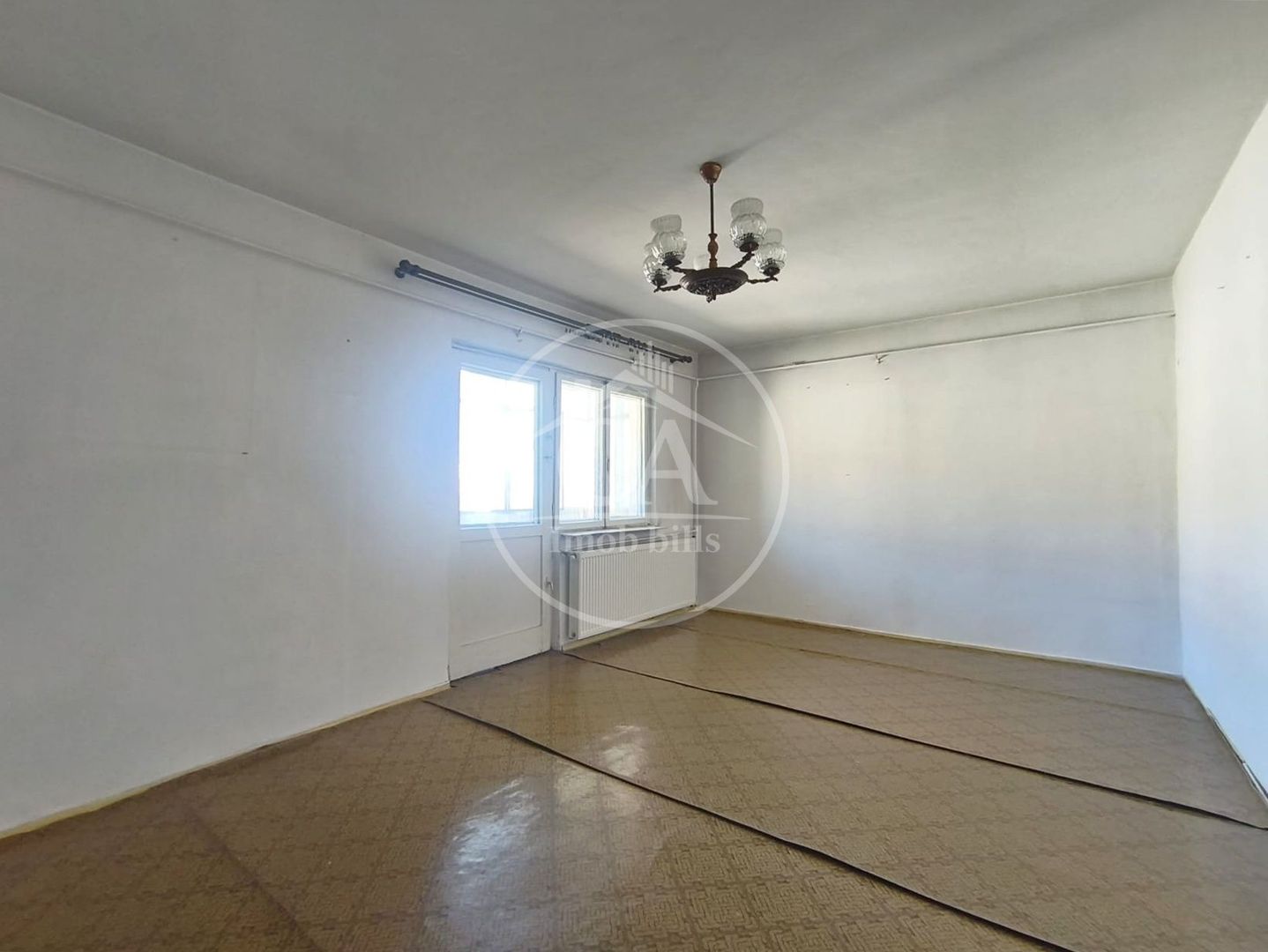 Apartament cu 2 camere de vanzare in Rogerius Oradea - Poză 1