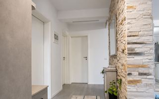 🏡 Duplex modern pe parter, complet mobilat și utilat  Moșnița Veche - Poză 3