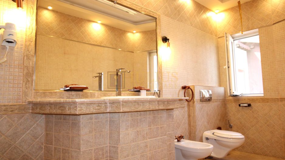 Casă individuală – Dumbrăvița, mobilata si utilata, spatii generoase. - Poză 19