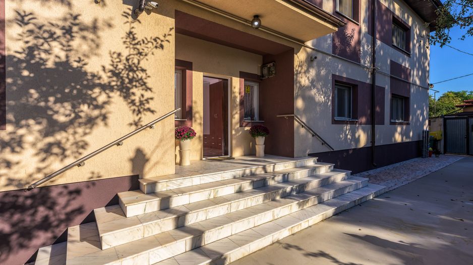 Vila Superba 360 mp - LOT 510 mp - Parcul Circului - Lacul Tei - Poză 1