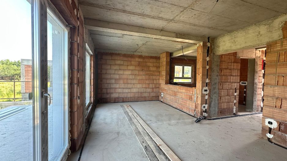 Casă tip duplex curte 350 mp 120 mp utili terasa 22 mp Sura Mare - Poză 17