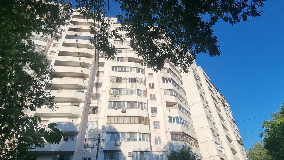 Apartament cu 5 camere, Botanica, Chișinău - Poză 1