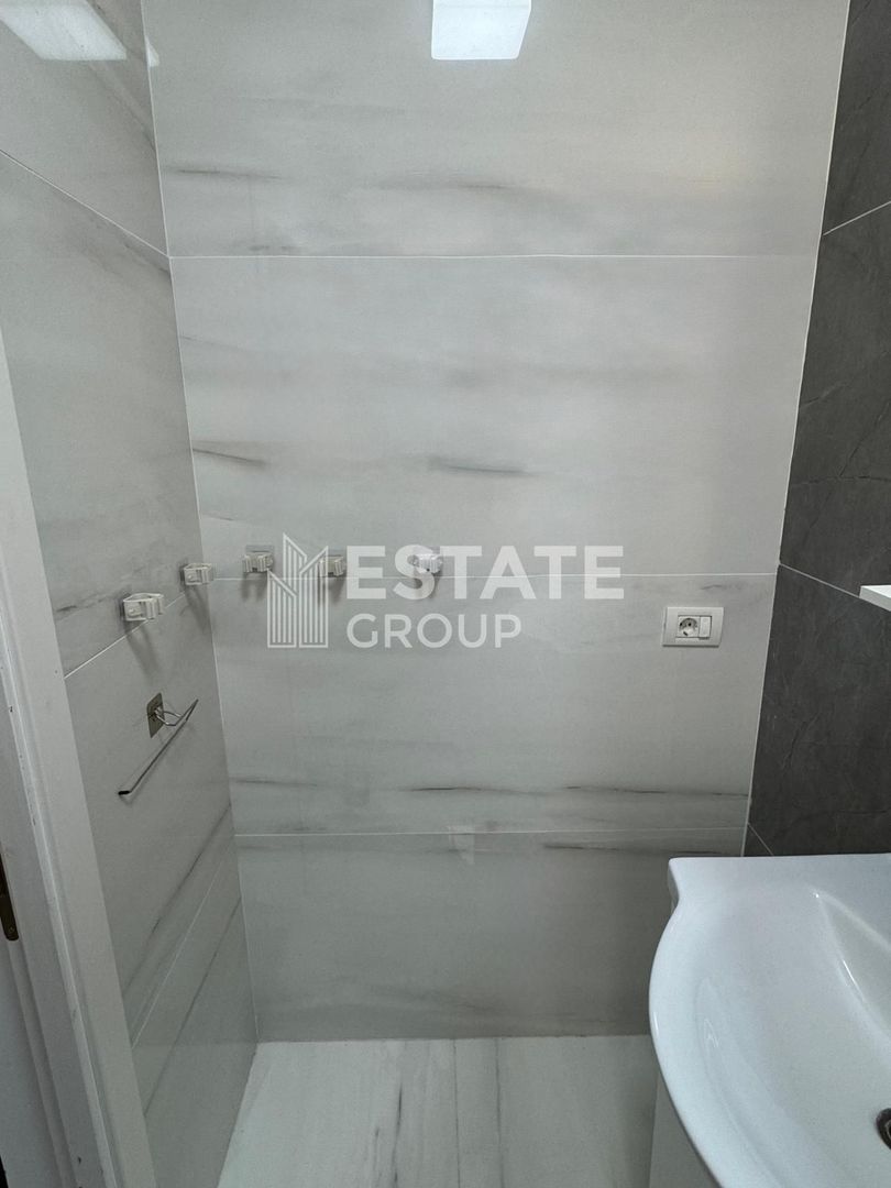 Casa insiruita cu 3 camere mobilata in Giroc - Poză 14