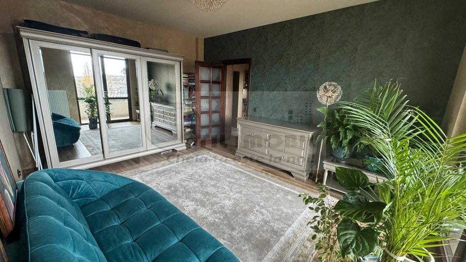 Vanzare apartament cochet cu 2 camere D- Bucium -63 mp-140.000 euro - Poză 2