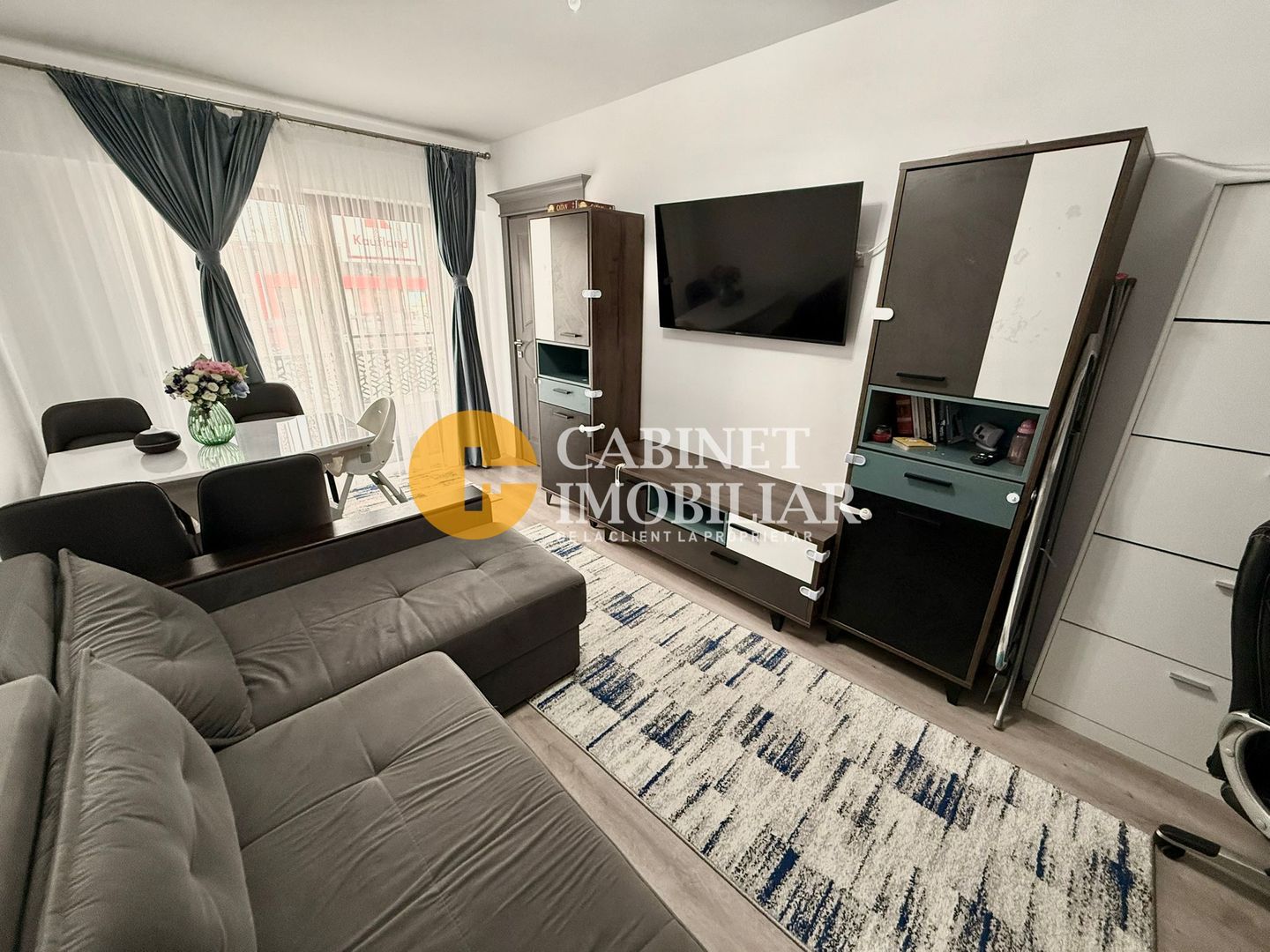 3 Camere Decomandat + 2 Bai + LOC DE PARCARE - Etaj 1  -  Zona Galata - Poză 1