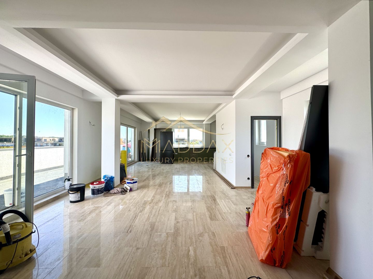 Duplex cu 4 Camere *211mp* Mobilat Complet/ 1 parking / Erou Iancu Nicolae - Poză 10