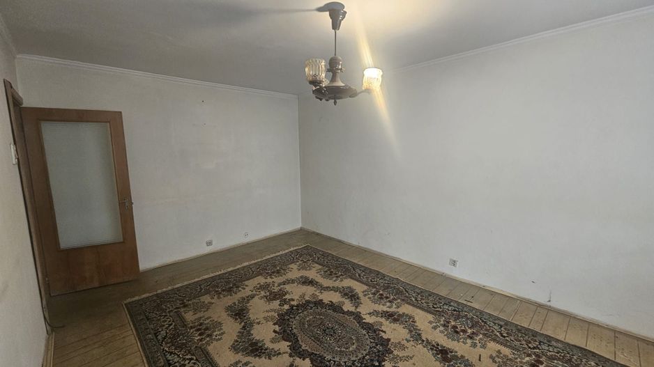 Apartament spațios 3 camere, 2 băi și 2 balcoane – Craiovei, Gh. Doja - Poză 1