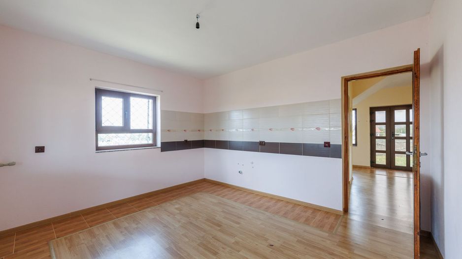 Casa P+M cu 4 camere si teren de 705 mp | Pitesti – Strada Zborului - Poză 1