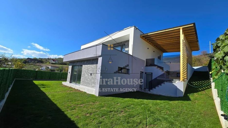 Casa individuala, 129 mp utili, teren 583 mp, terasa 68 mp, zona Sun Garden - Poză 5