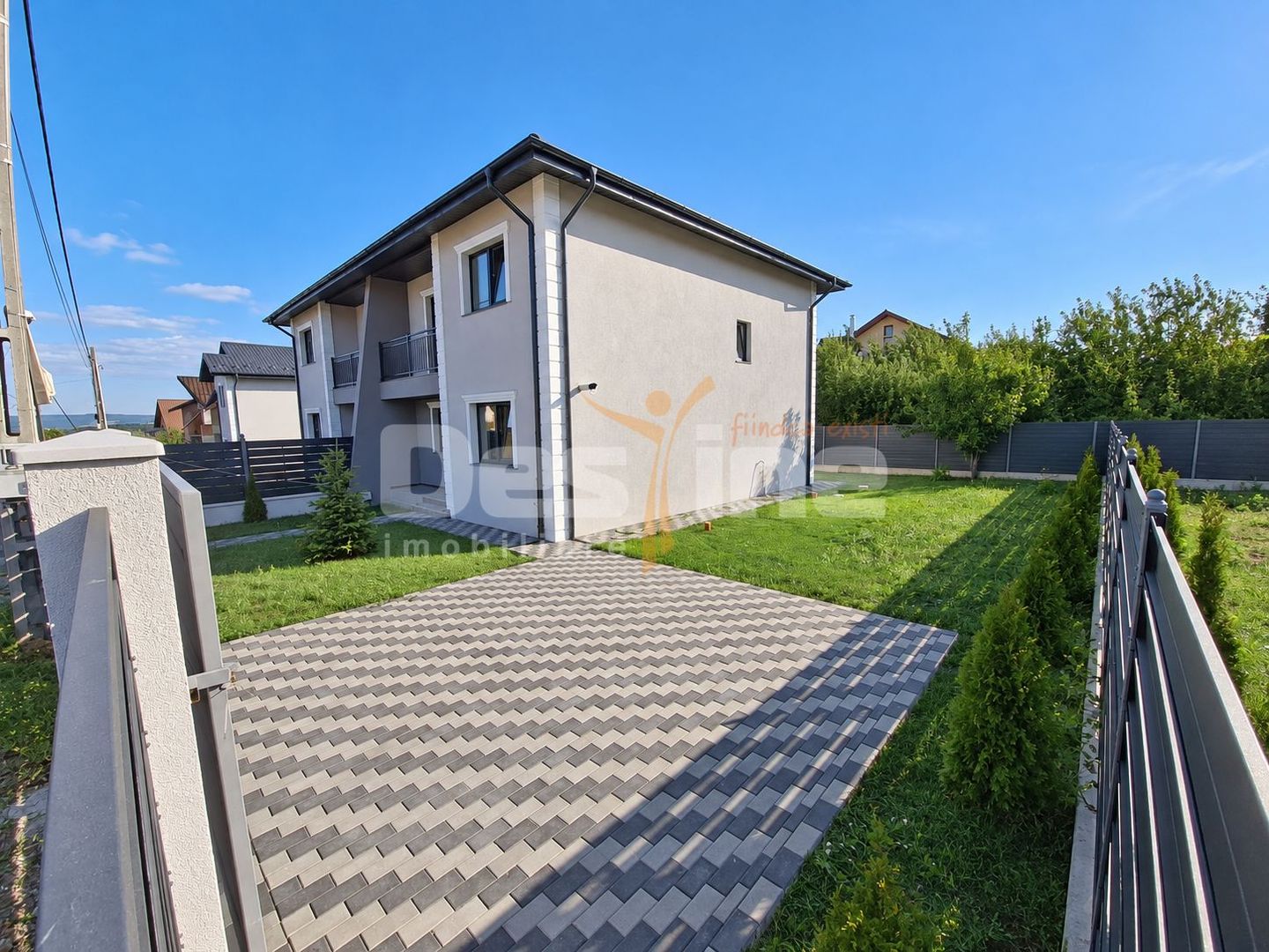 Duplex  în Miroslava – 4 camere, 105 mp utili, teren 300 mp - Poză 2
