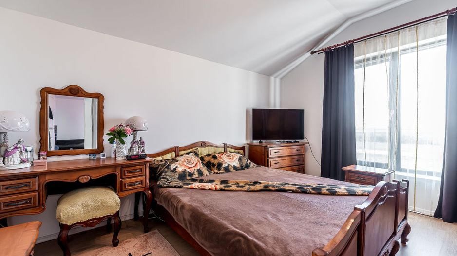 Casă 4 camere 2024 – Cartier Via Carmina, Vladimirescu - COMISION 0 - Poză 5