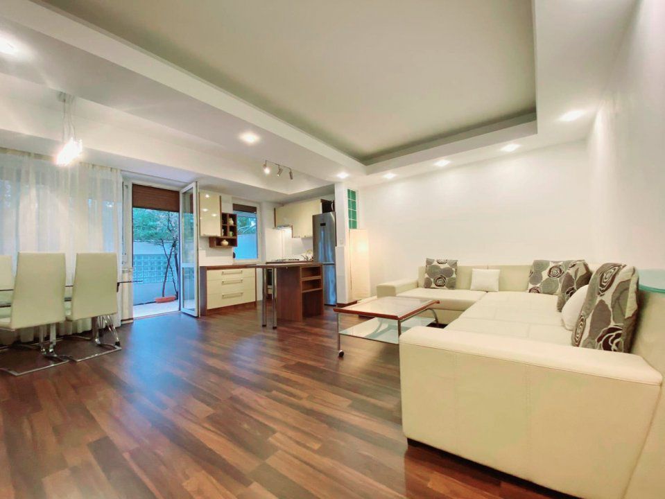 Apartament 2 camere Herastrau | Gradina 66 mp - Poză 2