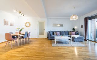 COMISION 0% - Apartament 4 camere superb 130mp, cu terasa, in incinta Green Lake - Poză 1