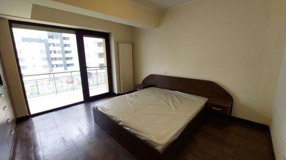 Vila de închiriat Mamaia Nord | Kazeboo Beach | Curte 250 mp - Poză 10