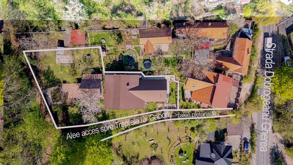 Casă cu panoramă si la doar câțiva pași de Centrul Istoric - Poză 5